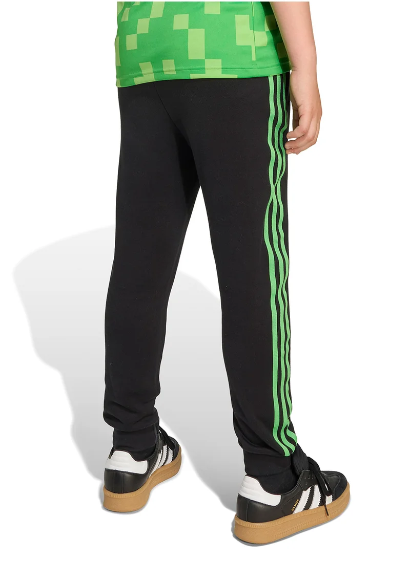 adidas Originals Essential Slim Fit Chinos