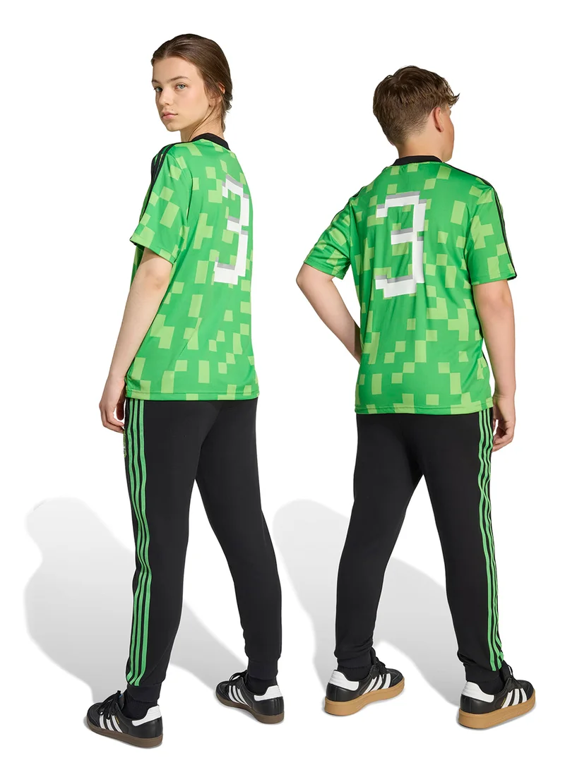 adidas Originals Essential Slim Fit Chinos
