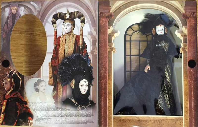 Starwars Episode I Queen in Black Travel Gown - Image 4