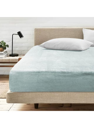 Fitted Velvet Sheet 160 x 200 x 25 cm-Ice Blue - pzsku/Z1552A4C0E778D87D3110Z/45/_/1733751086/52ea6757-7629-48f6-a21c-4521b1d12adc