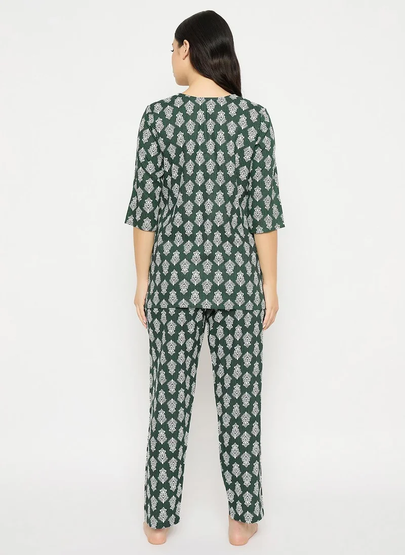 كلوفيا Clovia Printed Top & Pyjama Set in Dark Green - Rayon