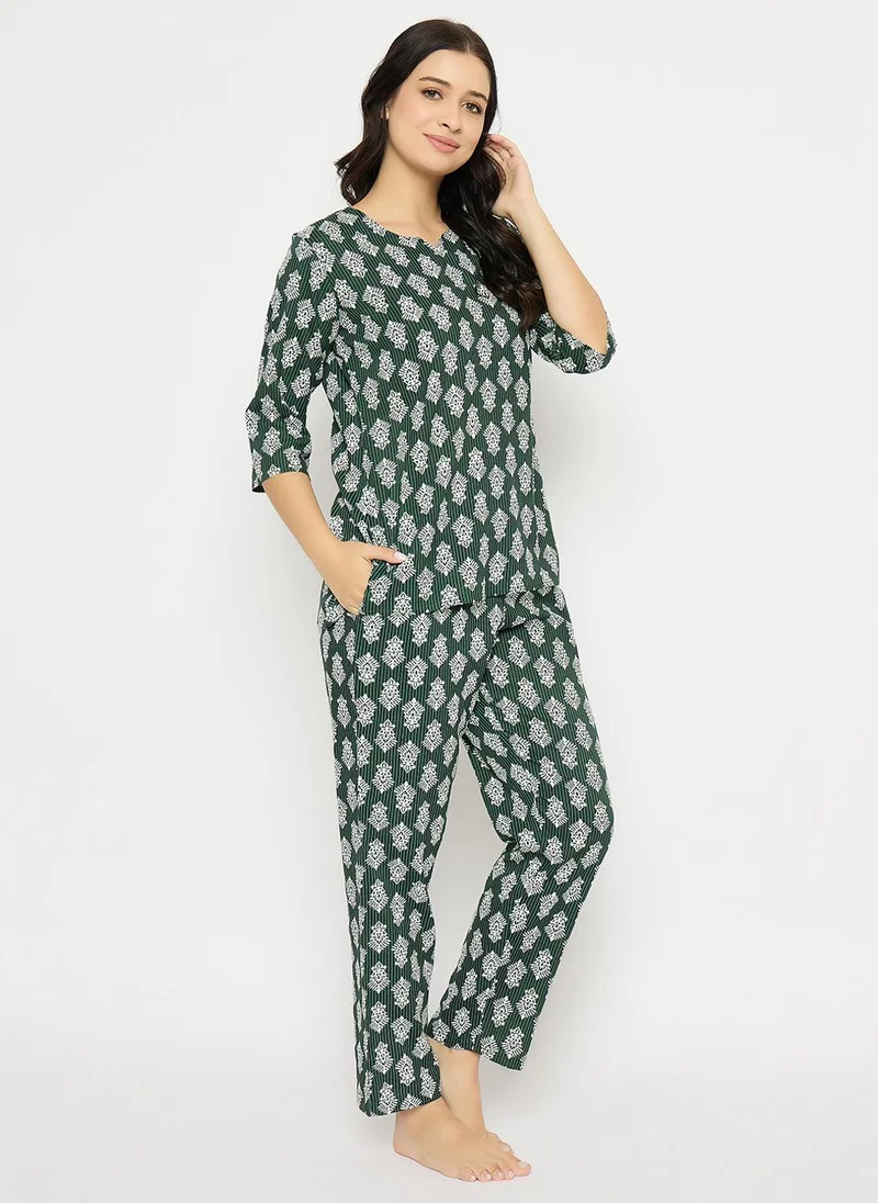 كلوفيا Clovia Printed Top & Pyjama Set in Dark Green - Rayon