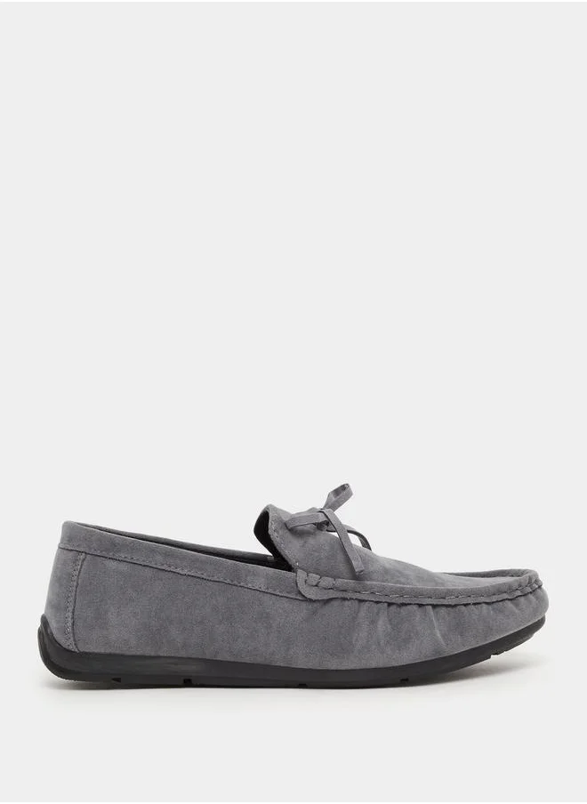 Styli Textured Bow Accent Slip In Loafers