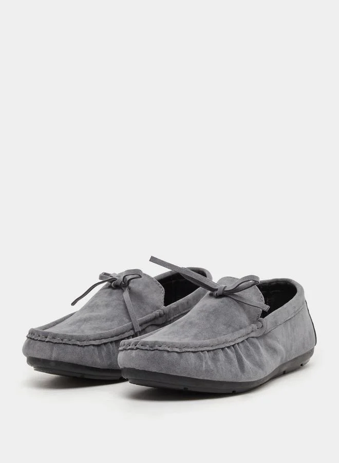 Styli Styli Textured Bow Accent Slip In Loafers