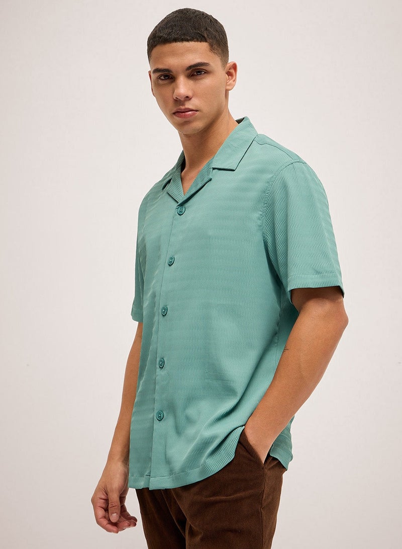 THE BEAR HOUSE Mens Slim Fit, Short Sleeve, Breathable, Comfortable, All Day Wear Shirt, Perfect for Casual Outings, Work Environments, or Relaxing - Image 5