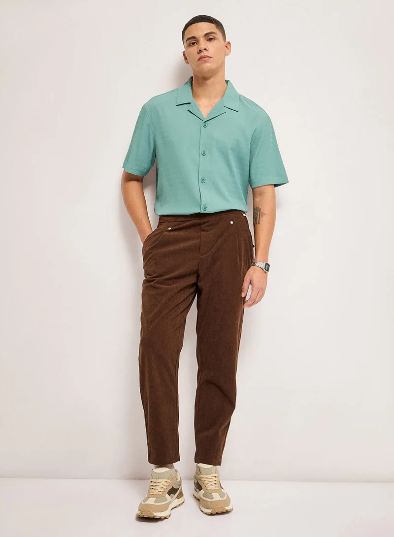 THE BEAR HOUSE Mens Slim Fit, Short Sleeve, Breathable, Comfortable, All Day Wear Shirt, Perfect for Casual Outings, Work Environments, or Relaxing