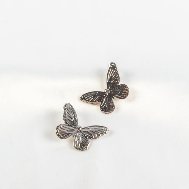 The Black Pearl Accessories Silver Stainless Steel Earring - Image 2