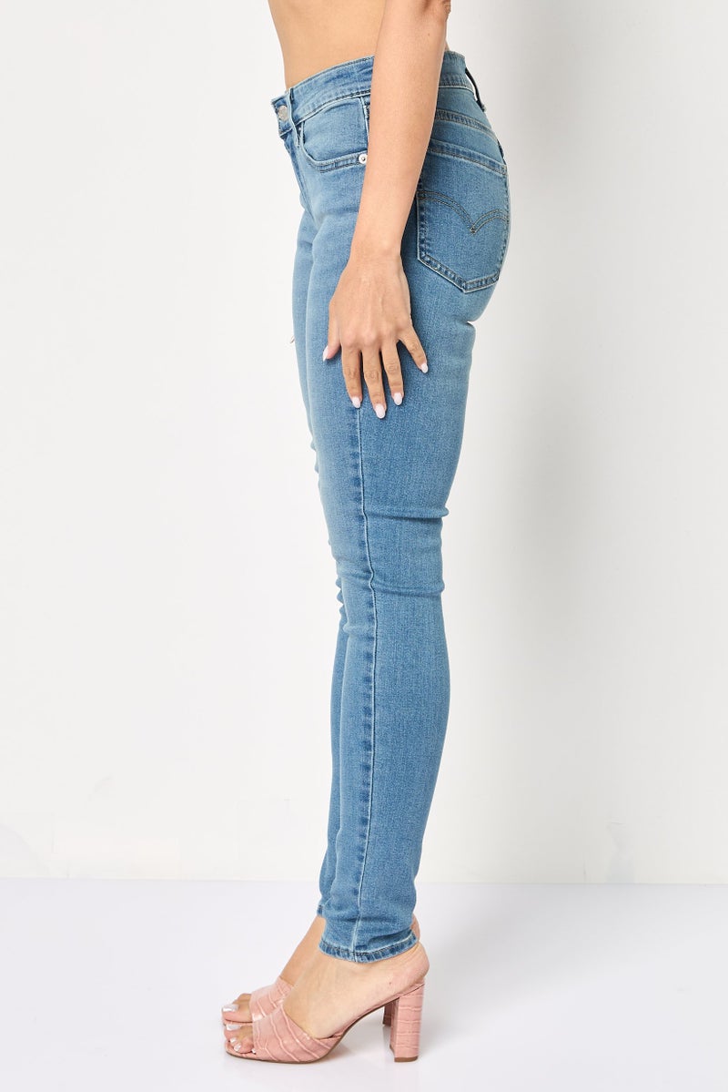 Levi's Women Skinny Fit Washed Stretchable Jeans, Blue - Image 3