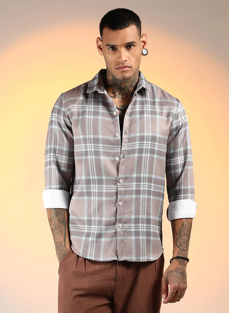 Campus Sutra Men's Nude Pink & Cloud Grey Tartan Plaid Shirt For Casual Wear | Spread Collar | Long Sleeve | Button Closure | Shirt Crafted With Comfort Fit For Everyday Wear