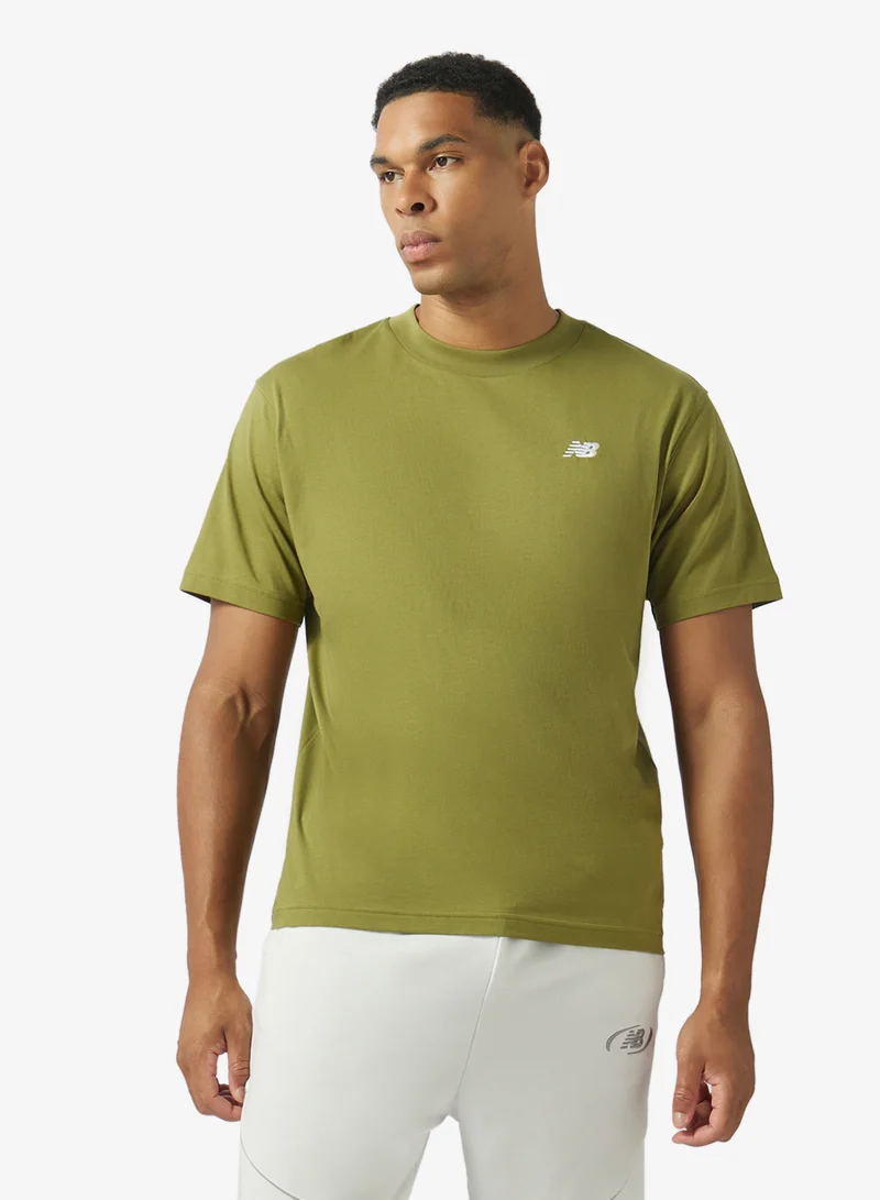 New Balance Essential Logo T-Shirt
