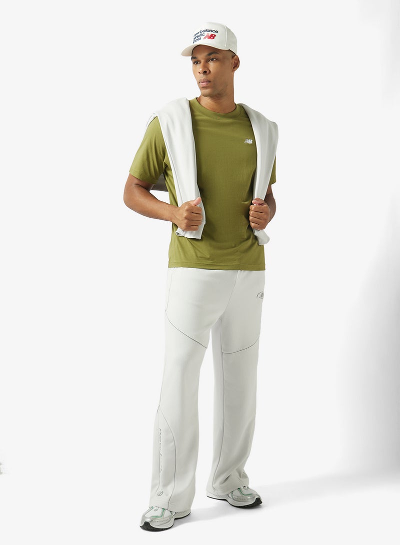 New Balance Essential Logo T-Shirt - Image 4