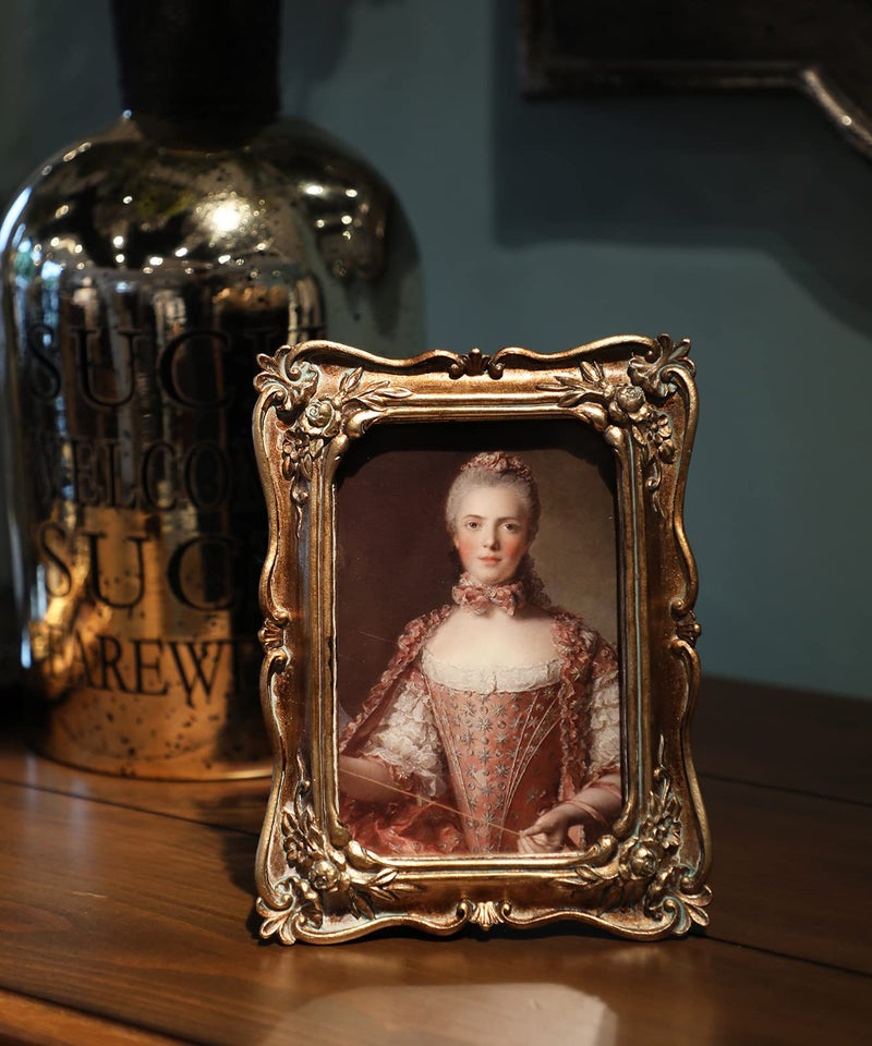 YULINK 4x6 Vintage Picture Frame  Antique Ornate Bronze Gold Photo Frame  for Tabletop and Wall Display  Decorative Retro Home Decor  Old Fashioned Photo Gallery Art - Image 2