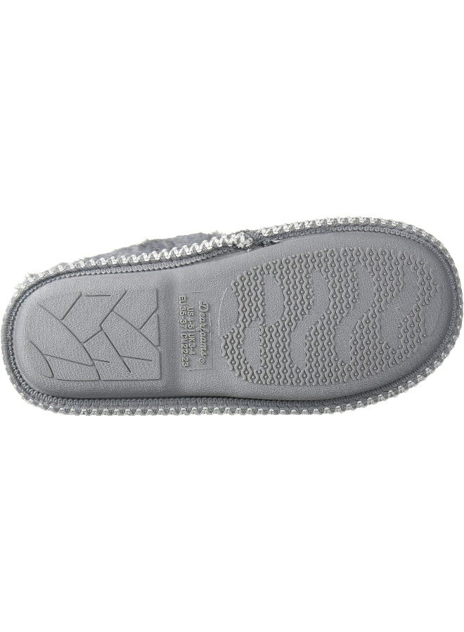 Dearfoams Dearfoams Unisex-Child Mia Kids Faux Fur Closed Back with Heart Detail Slipper - Image 4