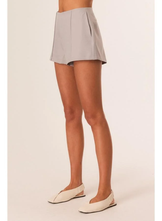 Sndys  Preston Pin Tuck Shorts for Women | Best Price UAE