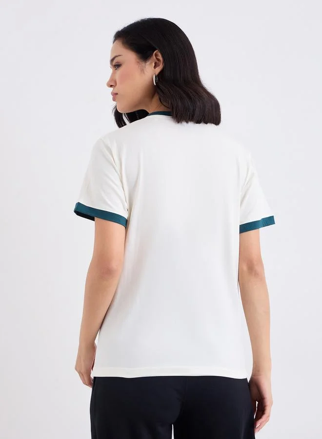 Styli Styli Slogan Print Contrast Trim Round Neck T-Shirt