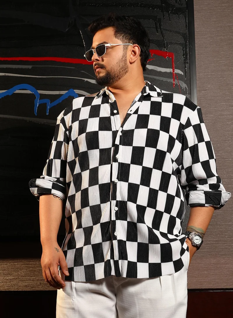 انستافاب بلس قميص رجالي مقاس كبير بنقشة مربعات كلاسيكية مطوية بأكمام طويلة وياقة ممتدة