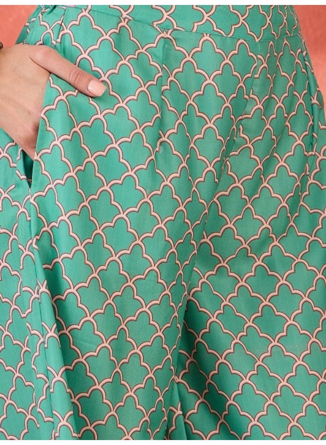 AKS Green Pichwai Art Kurta Set With Organza Printed Dupatta  - Image 3