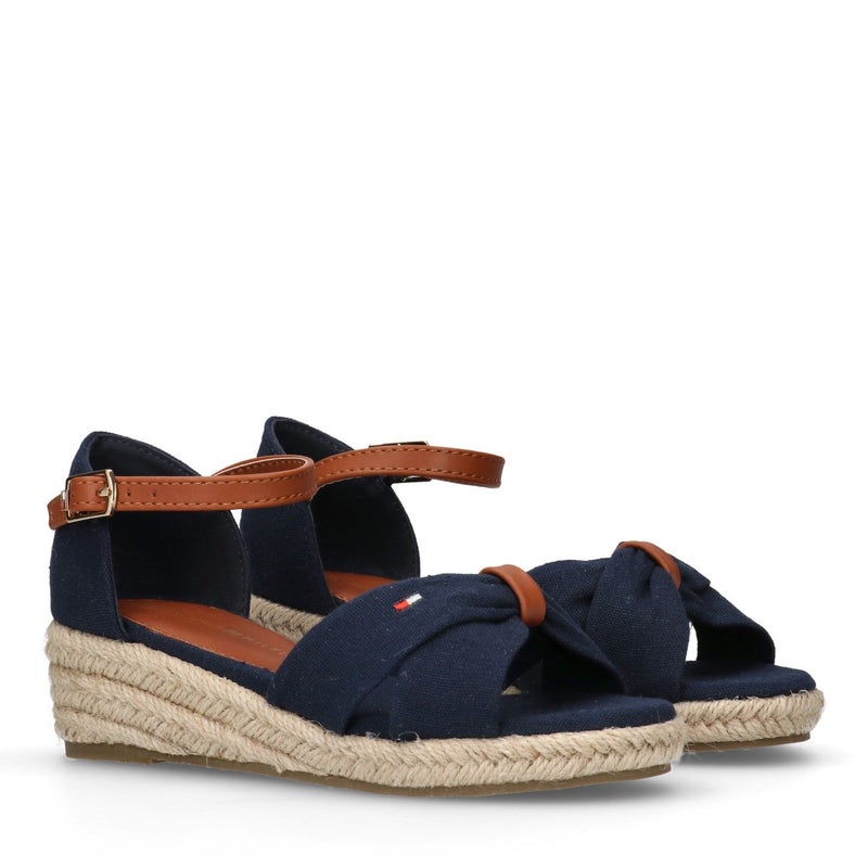 تومي هيلفيغر صنادل ويدج بحبال للأطفال - Image 2