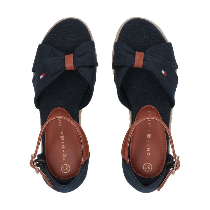 تومي هيلفيغر صنادل ويدج بحبال للأطفال - Image 3