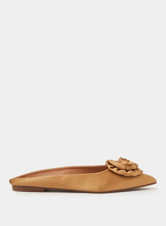 Styli Tan Flower Detail Pointed Toe Slip On Flats