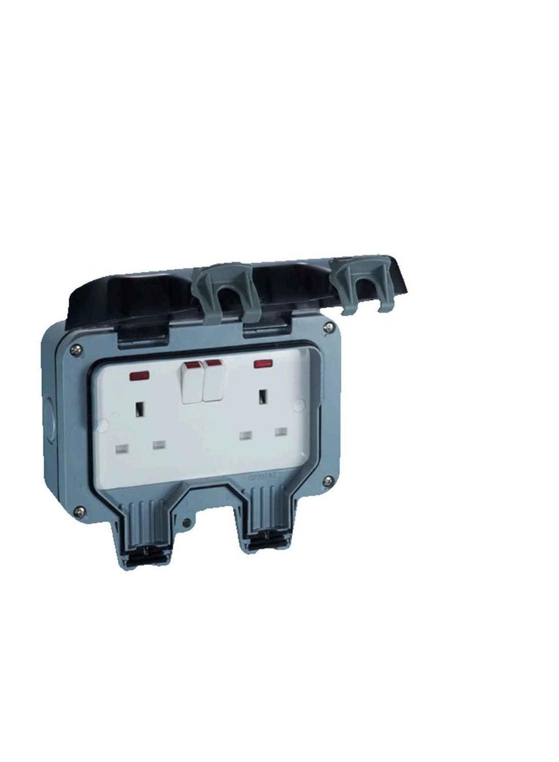 RR W/P Switch Socket 13A-2G-Cr-3002 IP66