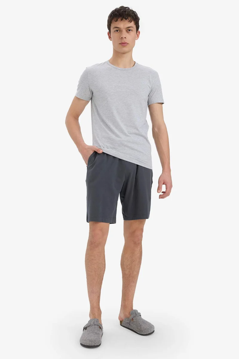 ديفاكتو Slim Fit Short Sleeve Knitted Tops