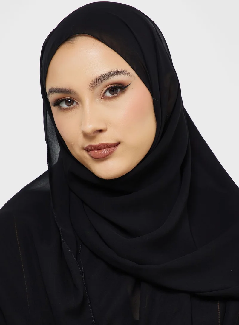 hayas closet Embroidered Piping Detail Abaya