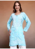 الايا أزرق سماوي