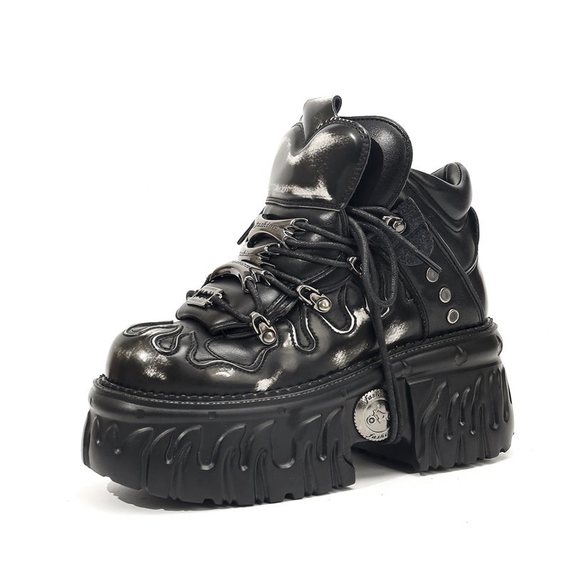 Unisex Gothic Dark Platform Shoes With Thick Soles, Punk Metal Height-Increasing Sneakers, Motorcycle Distressed Shoes - Image 1