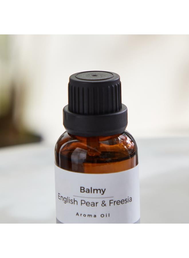 Balmy English Pear And Freesia Aroma Oil 30 Ml - Image 3