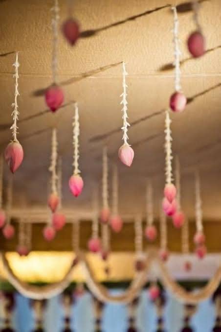 Nutts Elegant Paper gajra Lotus Buds Hanging for Home Decor Festive Decor Ganpati Decoration Office Decor Small rajnigandha String 