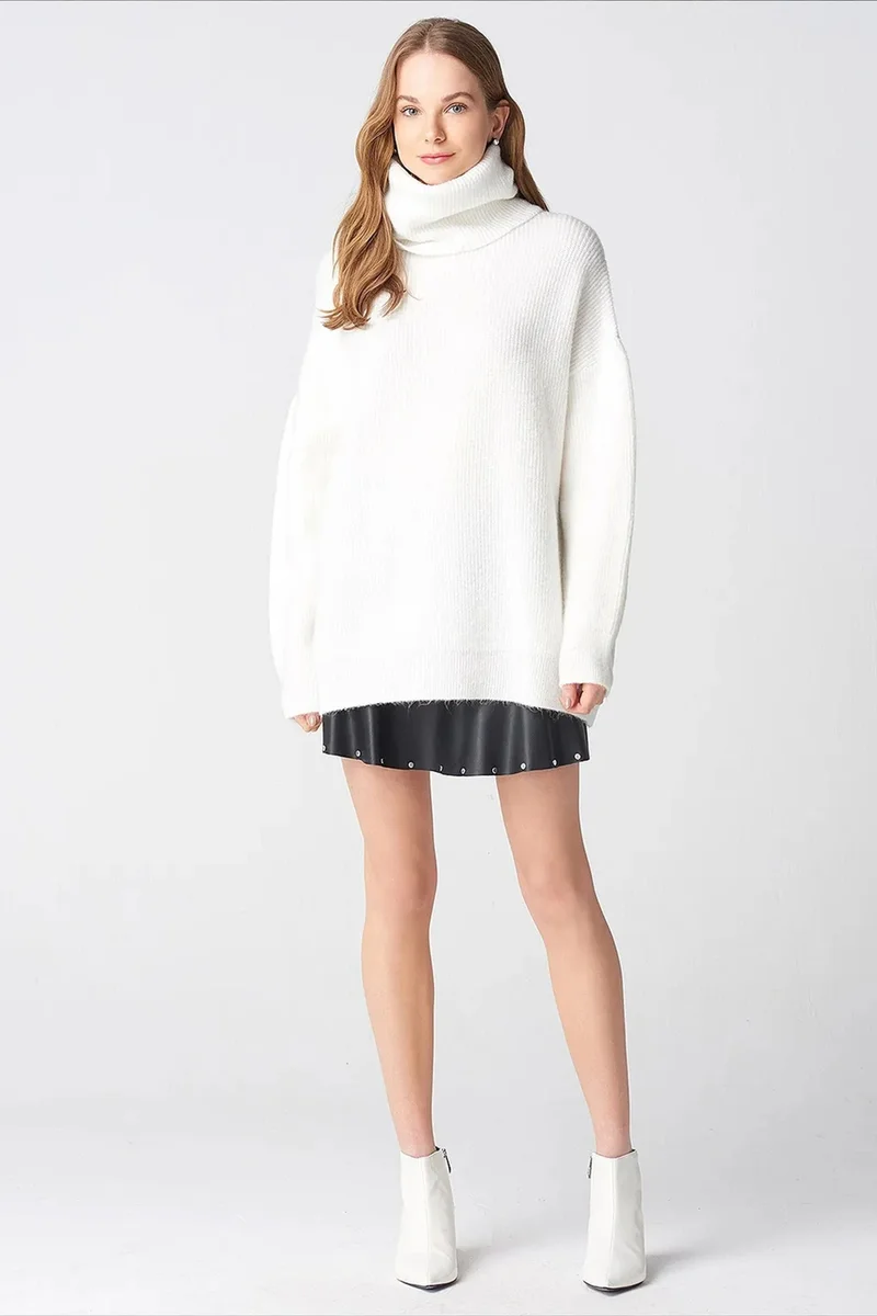DILVIN Oversized Ribbed Turtleneck Sweater