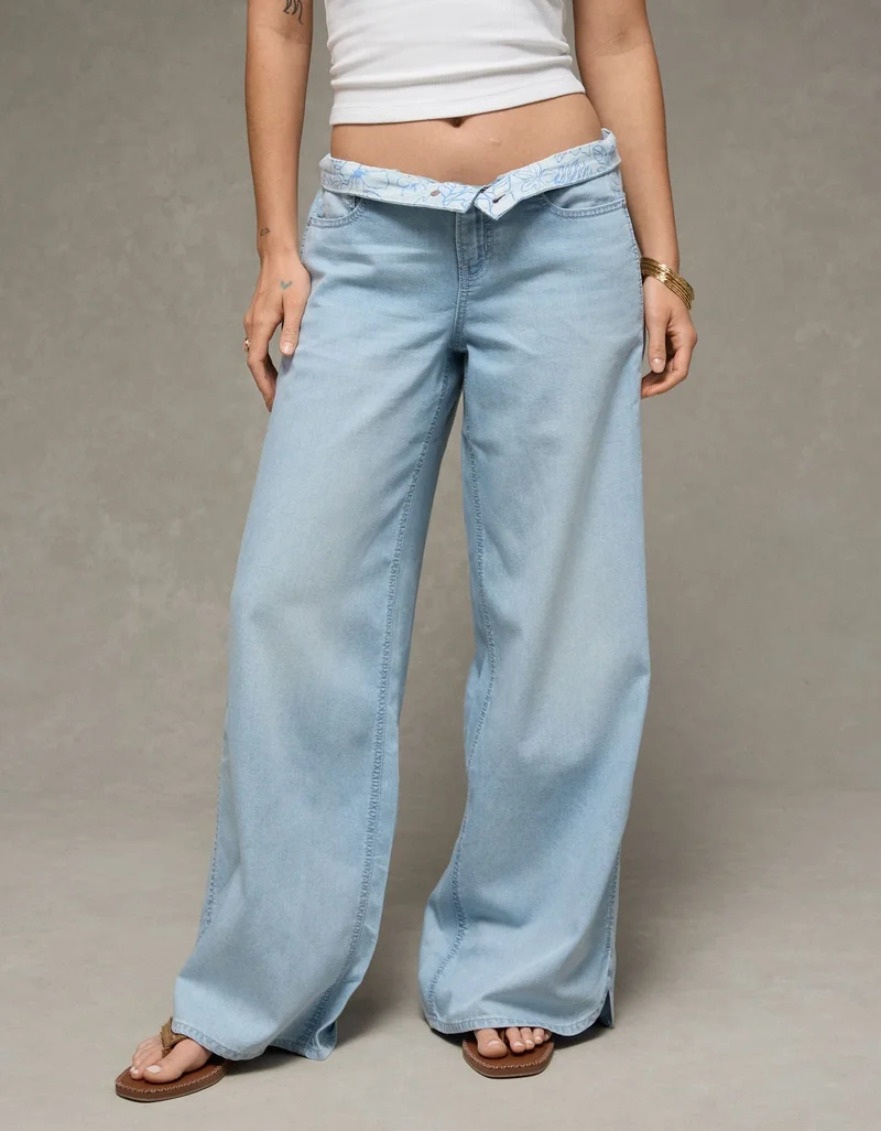 American Eagle  AE Low-Rise Beachy Baggy Jean  | Best Price UAE