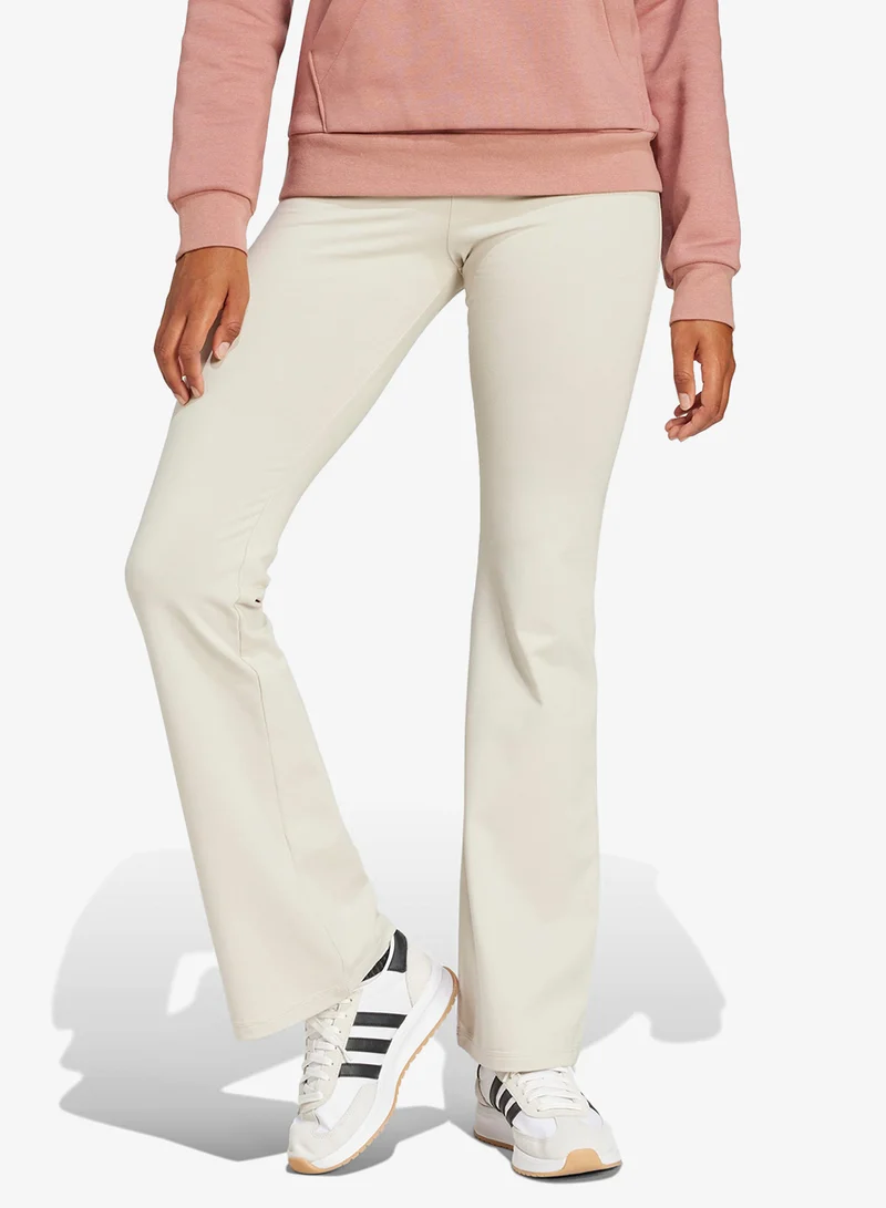 Essential Small Logo Flared Leggings
