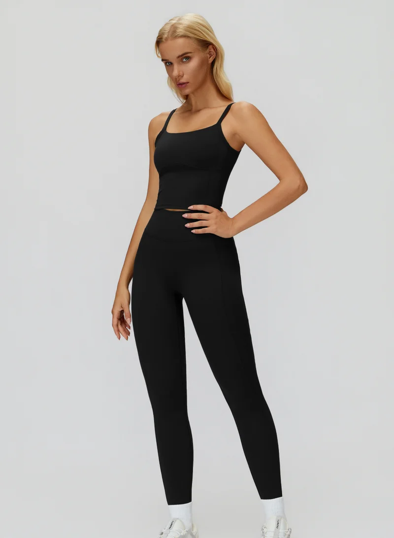 KAWN.YOGA Mid Waist Scrunch Leggings