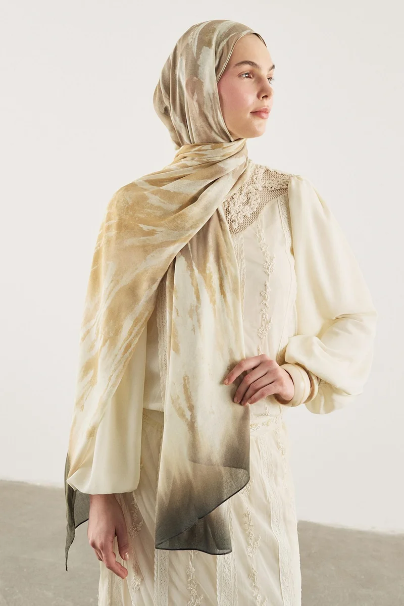 Defacto  Fresh Scarfs X DeFacto Earthy Batik Linen Blend Scarf for Women | Best Price UAE