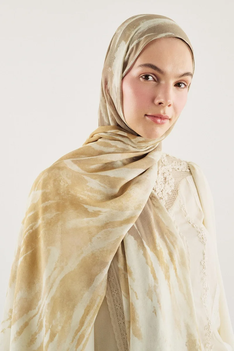 Defacto  Fresh Scarfs X DeFacto Earthy Batik Linen Blend Scarf for Women | Best Price UAE