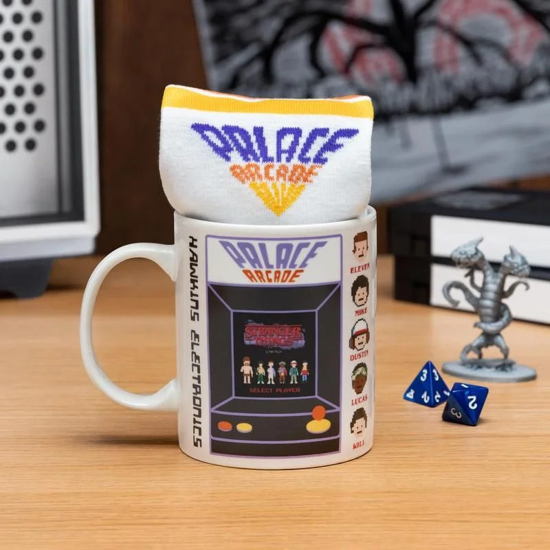 بالادون Paladone Stranger Things Mug and Socks
