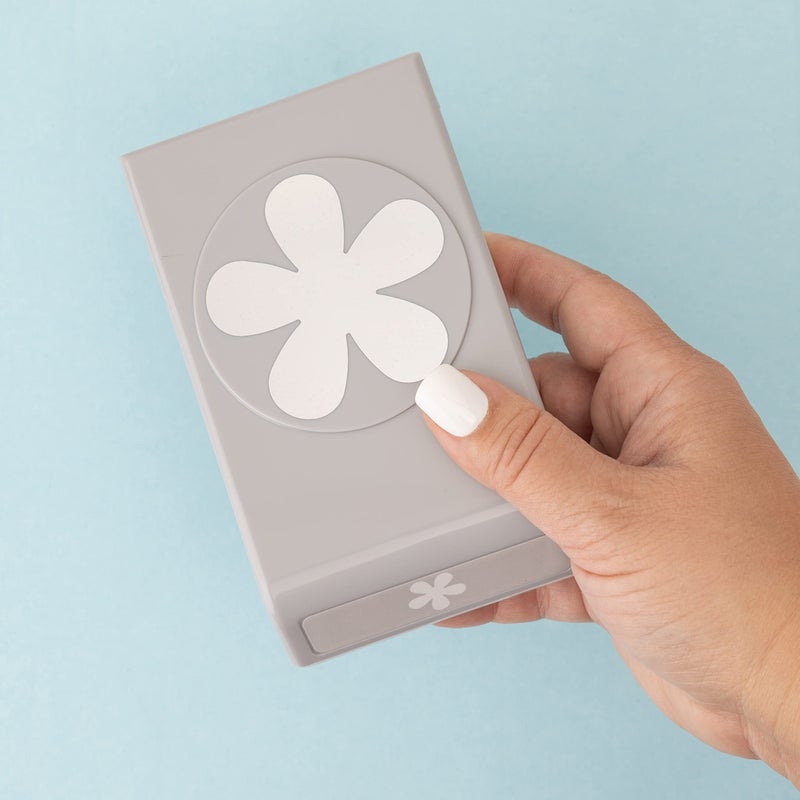 EK Tools Retro Flower Punch, Large Paper Punch, Craft Hole Punch, for Scrapbooking, Handmade Card-Making, Invitations, Decorations, Gift Tags. - Image 4