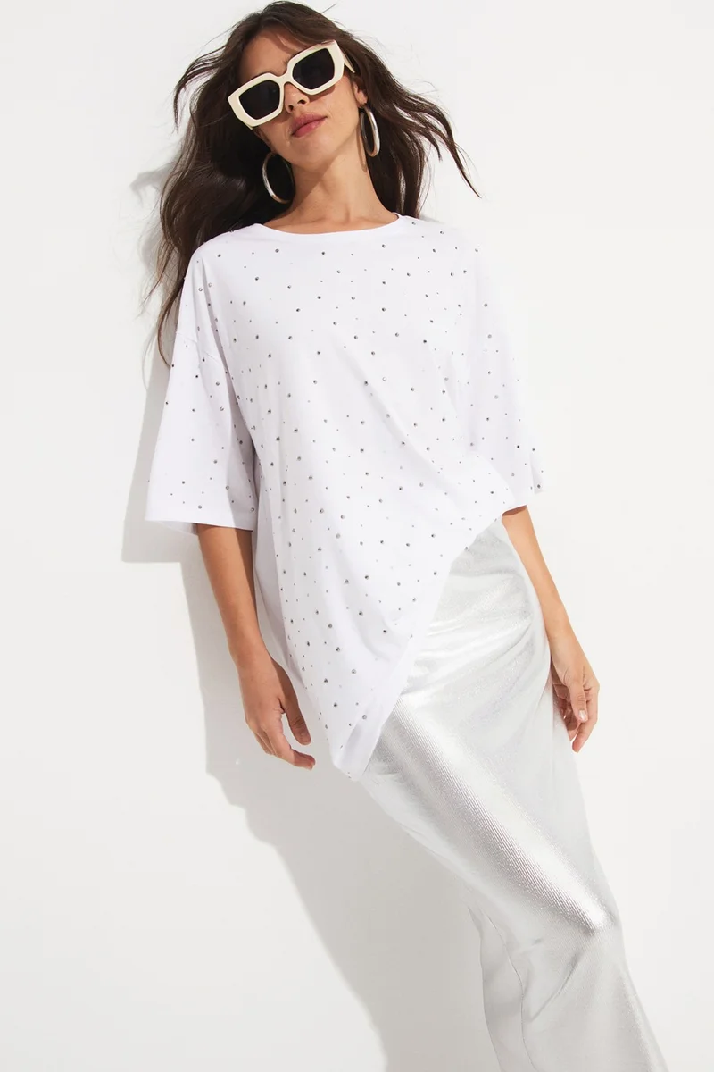 جون Women's Crew Neck Stone Detailed Oversize Cotton T-Shirt