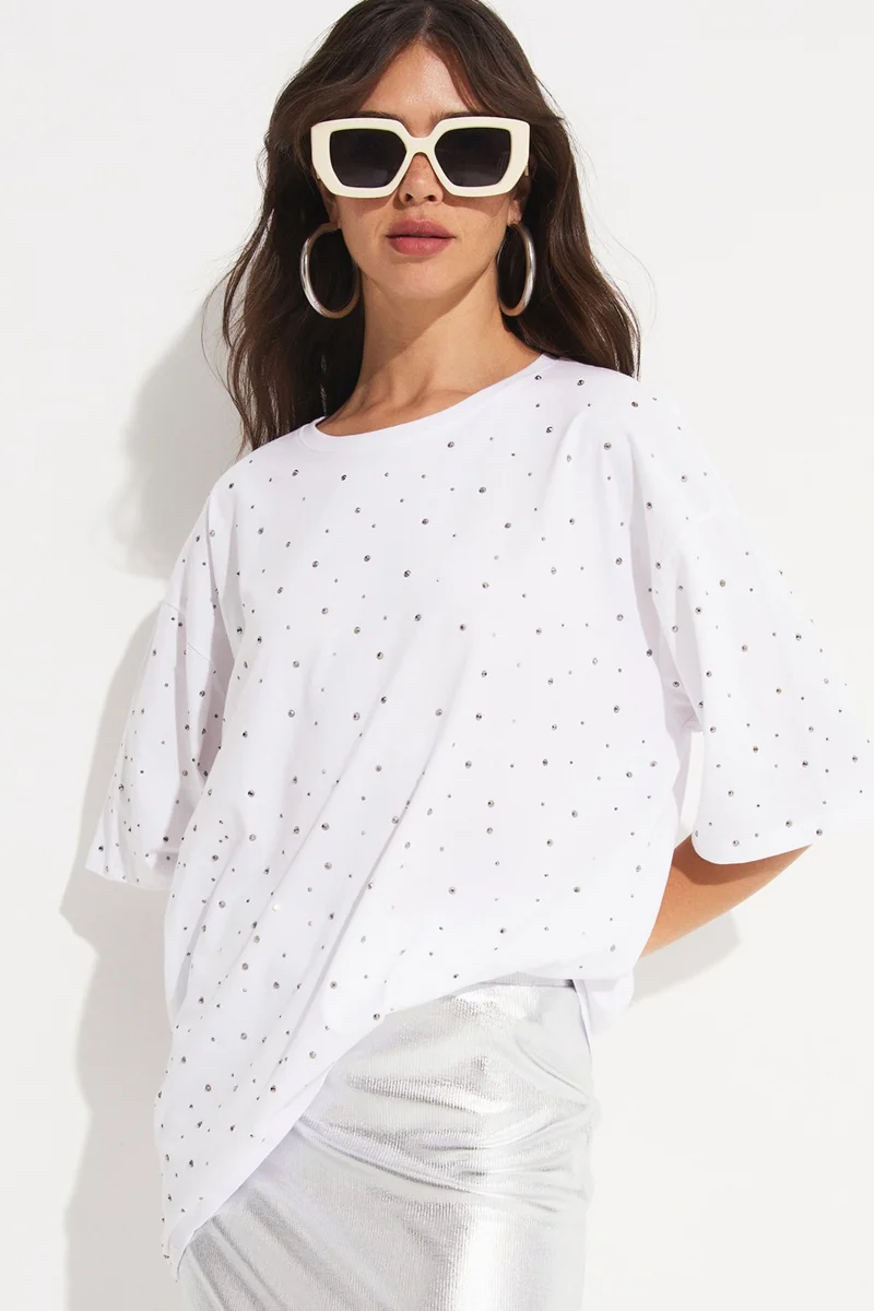 جون Women's Crew Neck Stone Detailed Oversize Cotton T-Shirt