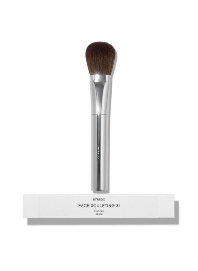 Byredo Face Sculpting Brush 31 - Image 2