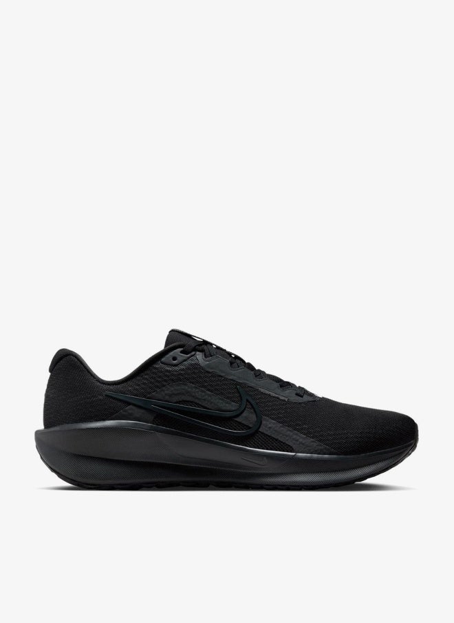 Nike Downshifter 13 - Image 1
