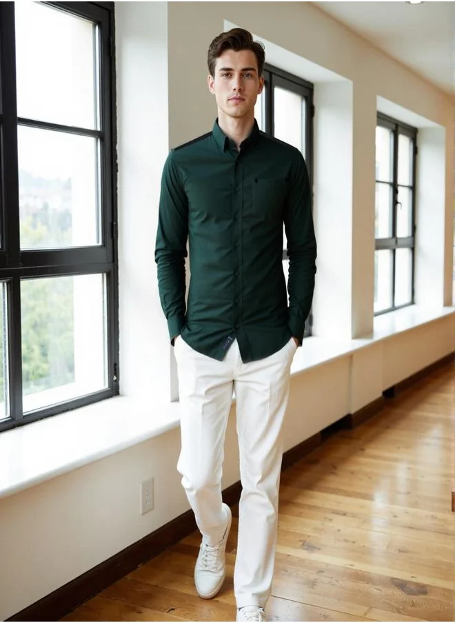 دينيس لينغو Men's Bottle Green Cotton Blend Solid Button Down Regular Fit Shirt