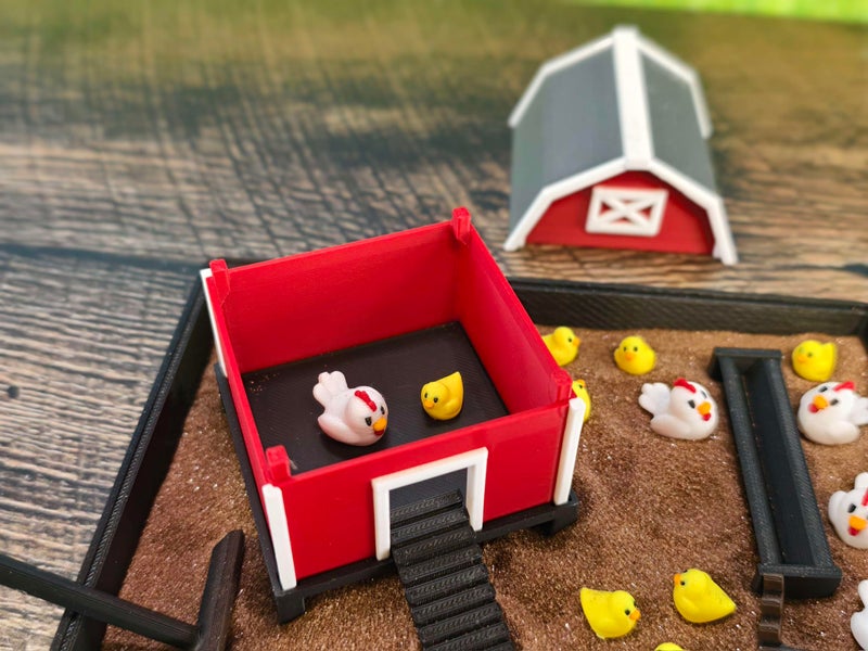 Munnygrubbers - Chicken Zen Garden - Made in USA - Large 7" x 7" - Fine Sand Included - Desk Accessory Box Garden - Funny Novelty Gift - Fidget Stress Relief - Image 3