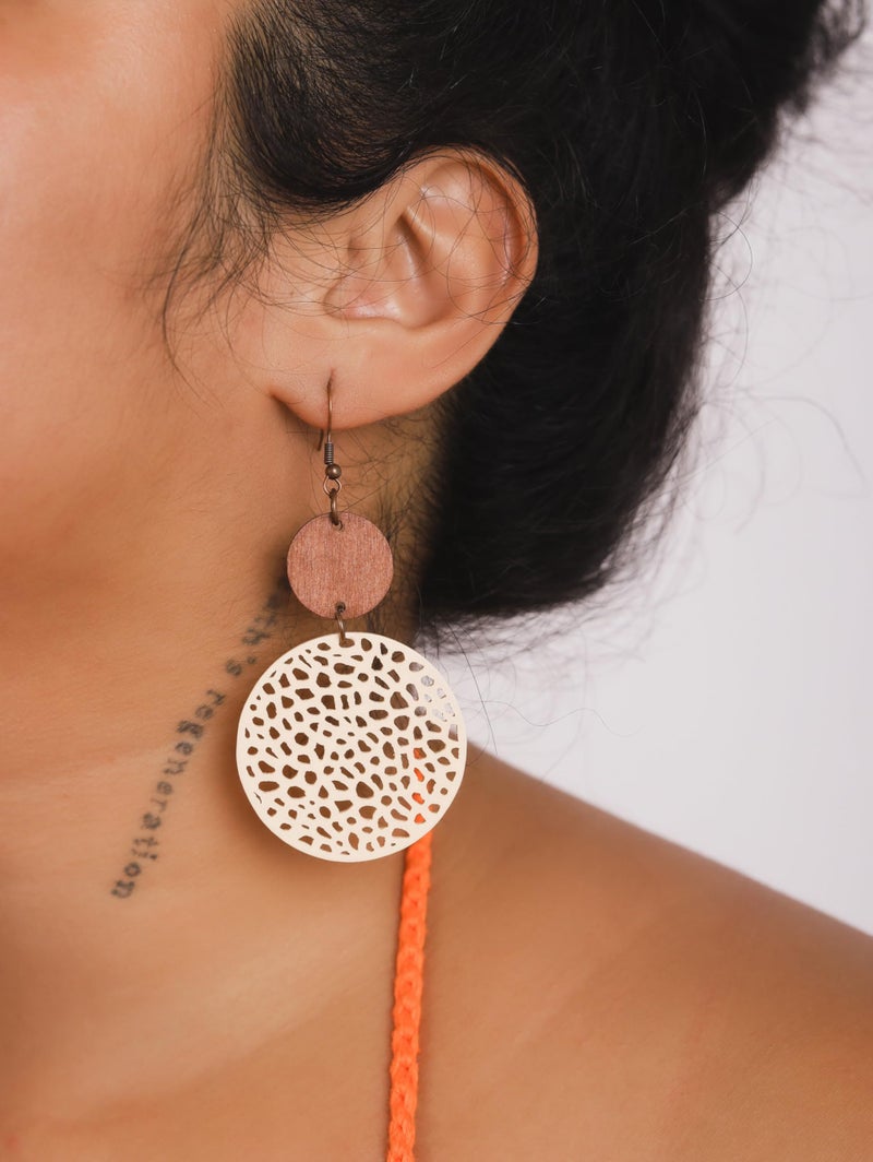 MINACHI Vintage Boho Tan Leather Cut-Out Oval Disc Dangle Drop Earrings with Wooden Accents, Bohemian Jewelry Gift for Women - Image 5