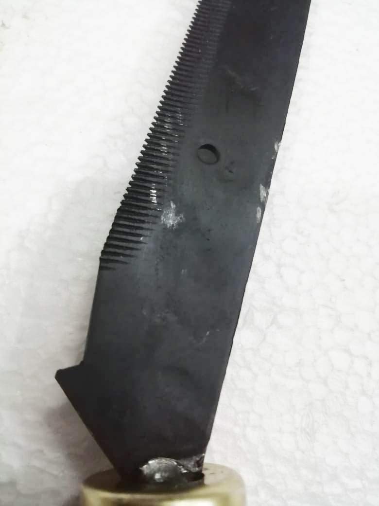 FTE Paddy Cutting Curved Saw with Sharp Teeth and Wooden Handle for Gardening and Agriculture Purpose 36 cm 14 inch - Image 3