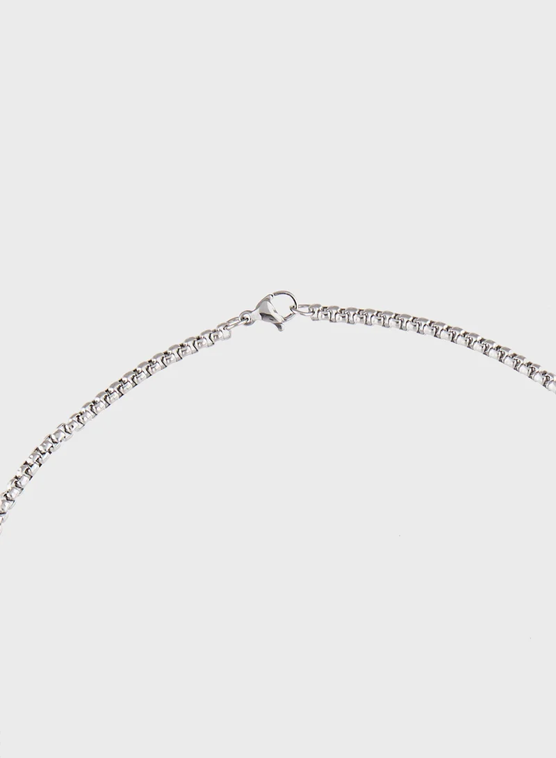 Robert Wood Pendant Chain Necklace