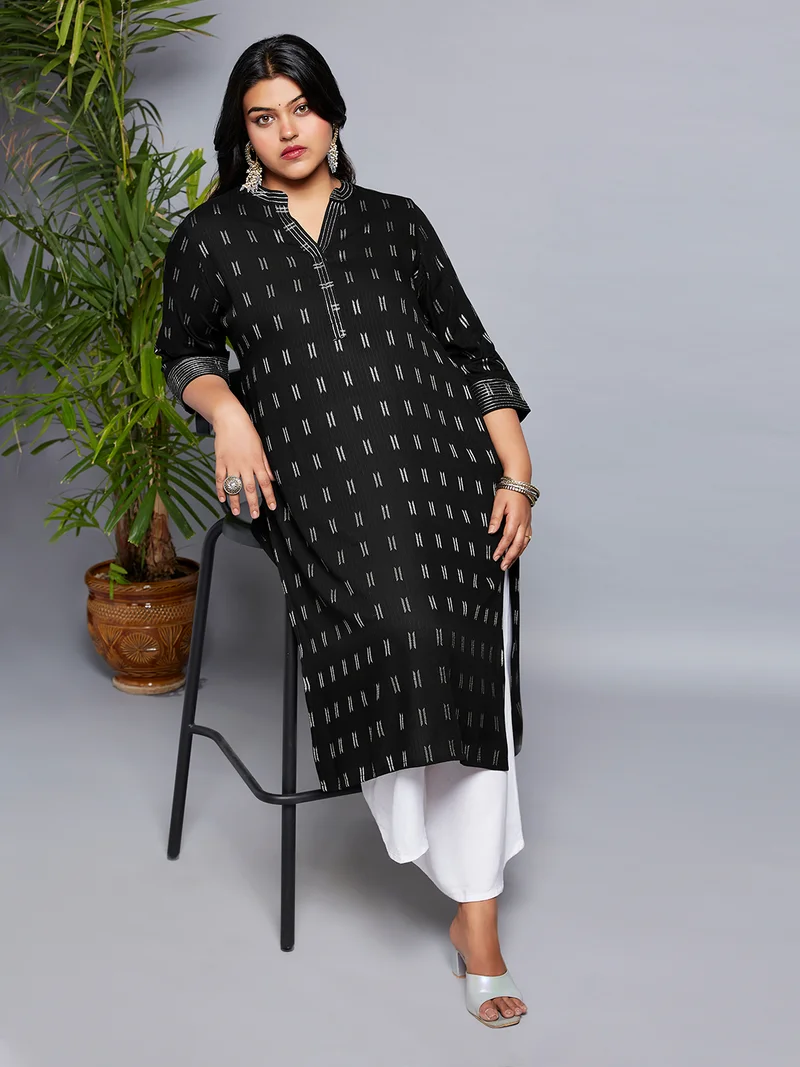 globus Gloplus Women Mandarin Collar Zari Detail Woven Design Straight Plus Size Workwear Kurta