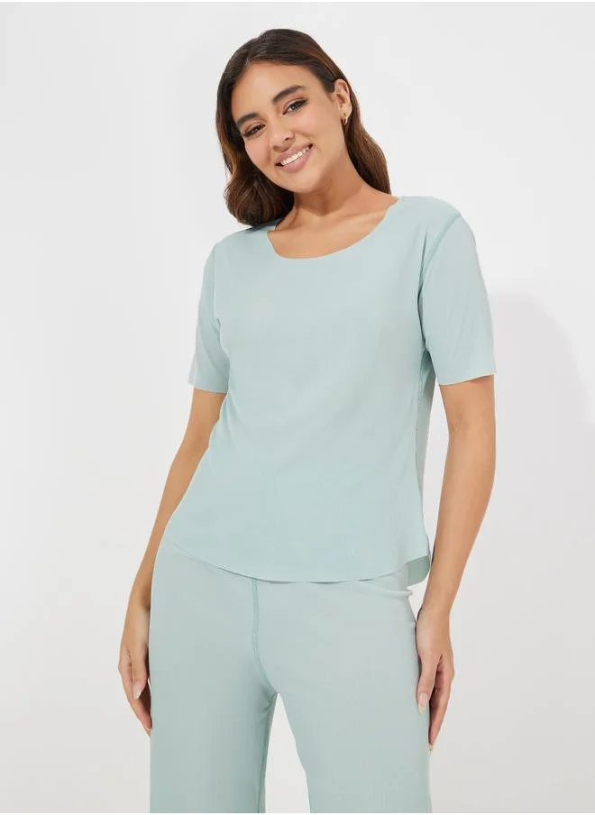 Take Two Texture Seamless T-Shirt & Pyjama Set